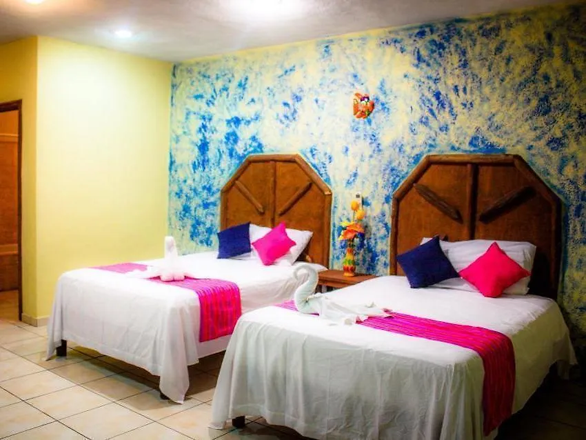 ***  Paraiso Mexicano Hotel Isla Mujeres Mexico